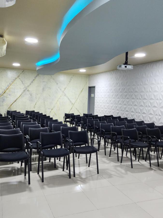 Hotel Quarta Avenida Монтерия Экстерьер фото