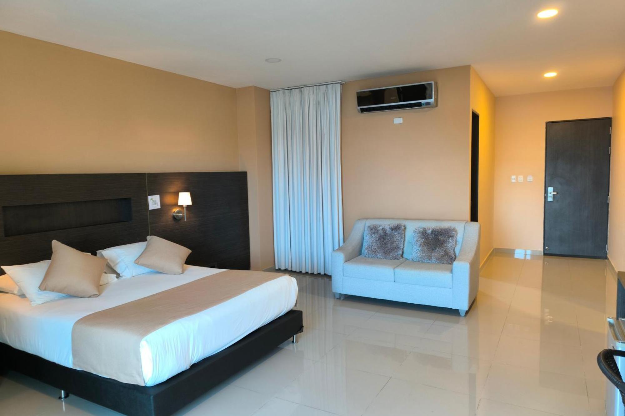 Hotel Quarta Avenida Монтерия Экстерьер фото