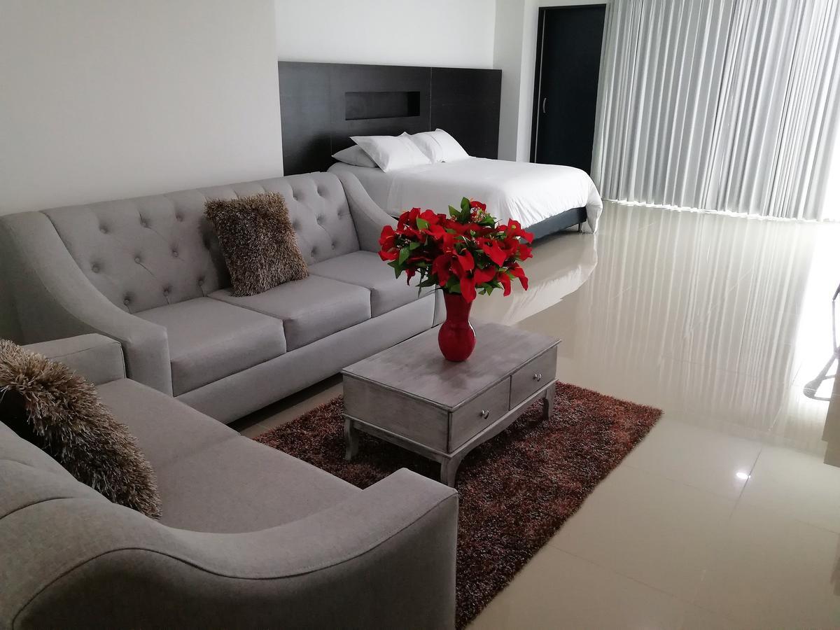 Hotel Quarta Avenida Монтерия Экстерьер фото